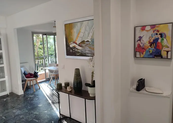 Brand New 2 Bdr Apartment In Antibes With Ac And Sea View