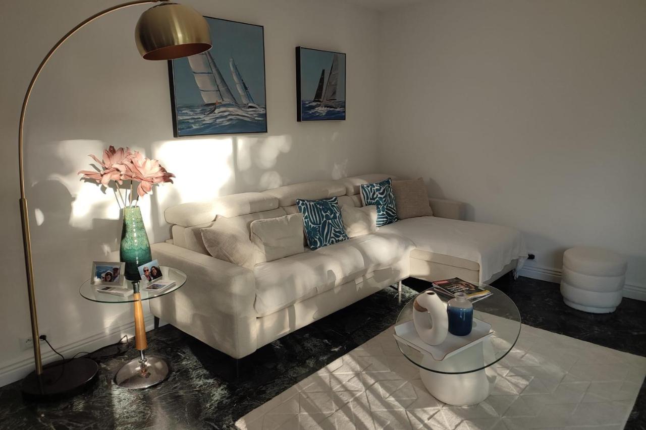 Brand New 2 Bdr In With Ac And Sea View