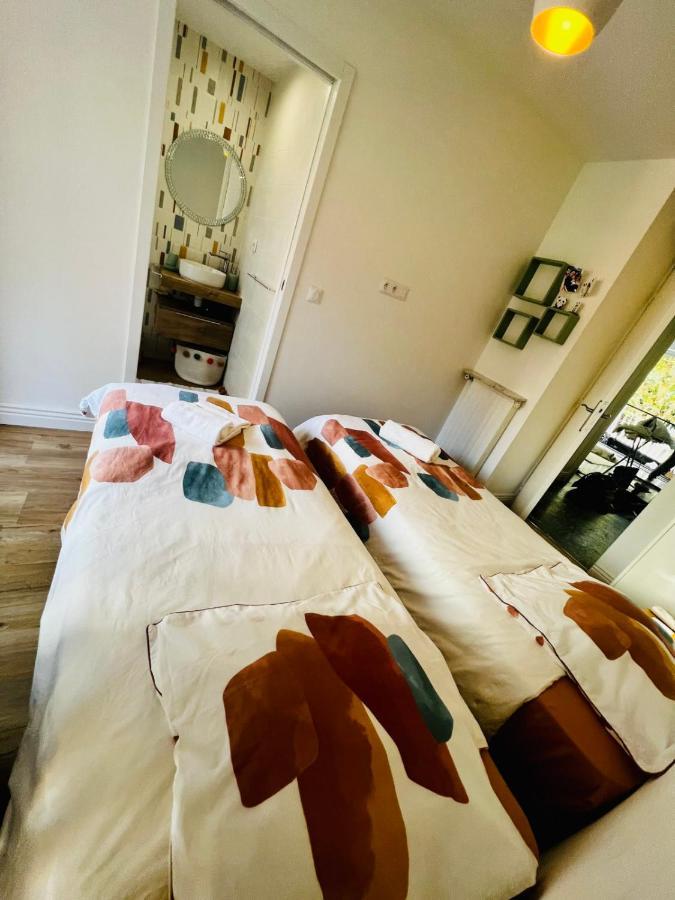 Brand New 2 Bdr In With Ac And Sea View Holiday home *